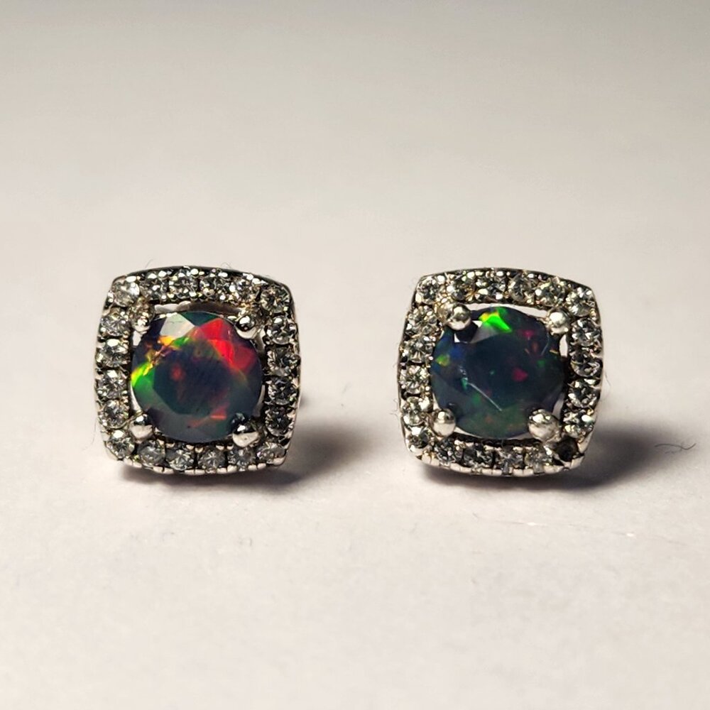[SOLD/Update] REAL Australian Lightning Ridge Opal .90ctw 925 Stud Earrings - Picture 2 of 12